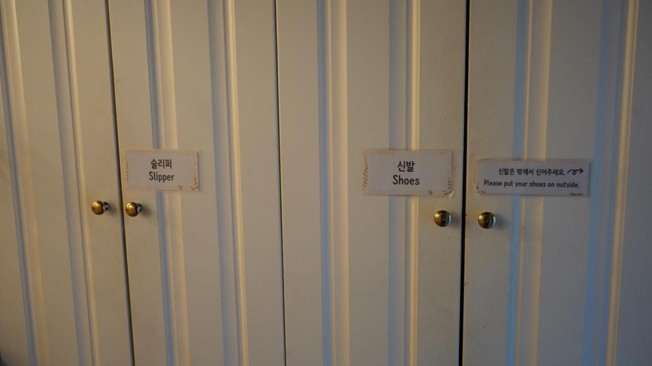 Hannahstay Women Only Guesthouse Jeju Extérieur photo