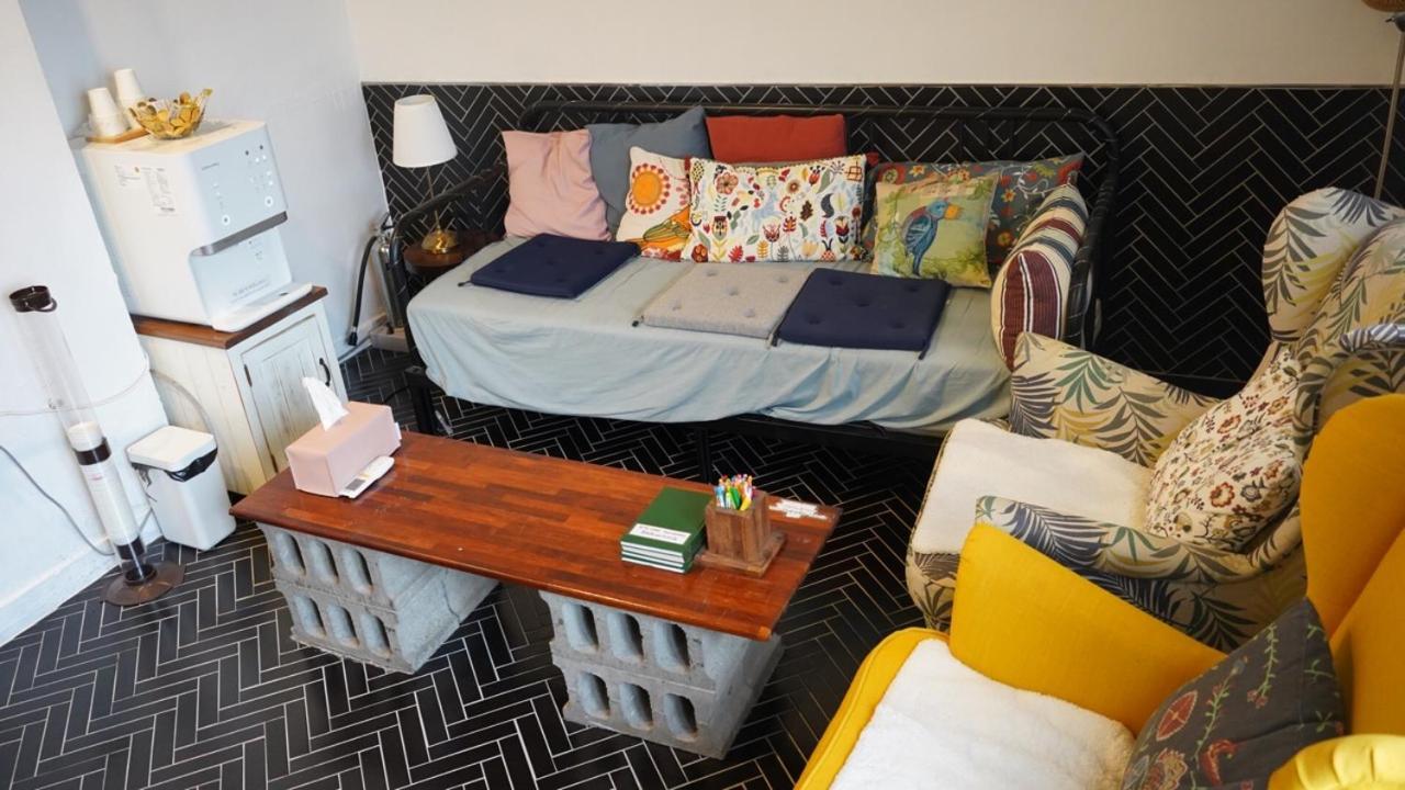 Hannahstay Women Only Guesthouse Jeju Extérieur photo