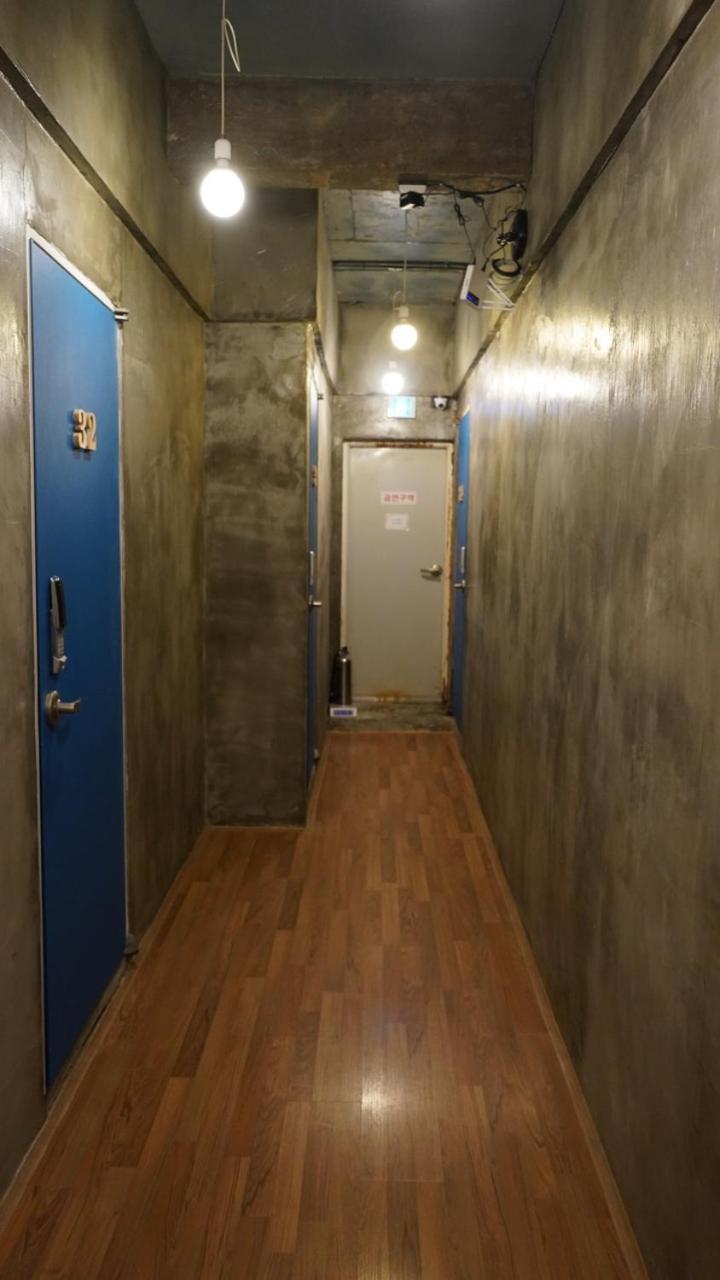 Hannahstay Women Only Guesthouse Jeju Extérieur photo