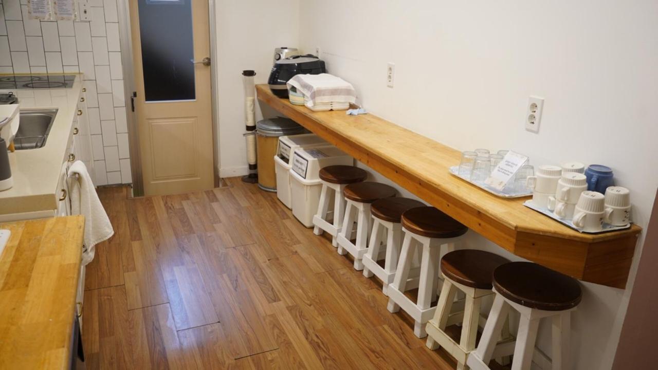 Hannahstay Women Only Guesthouse Jeju Extérieur photo